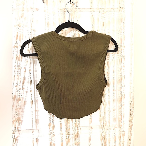 UO BDG button up olive green sleeveless tank - Picture 2 of 7